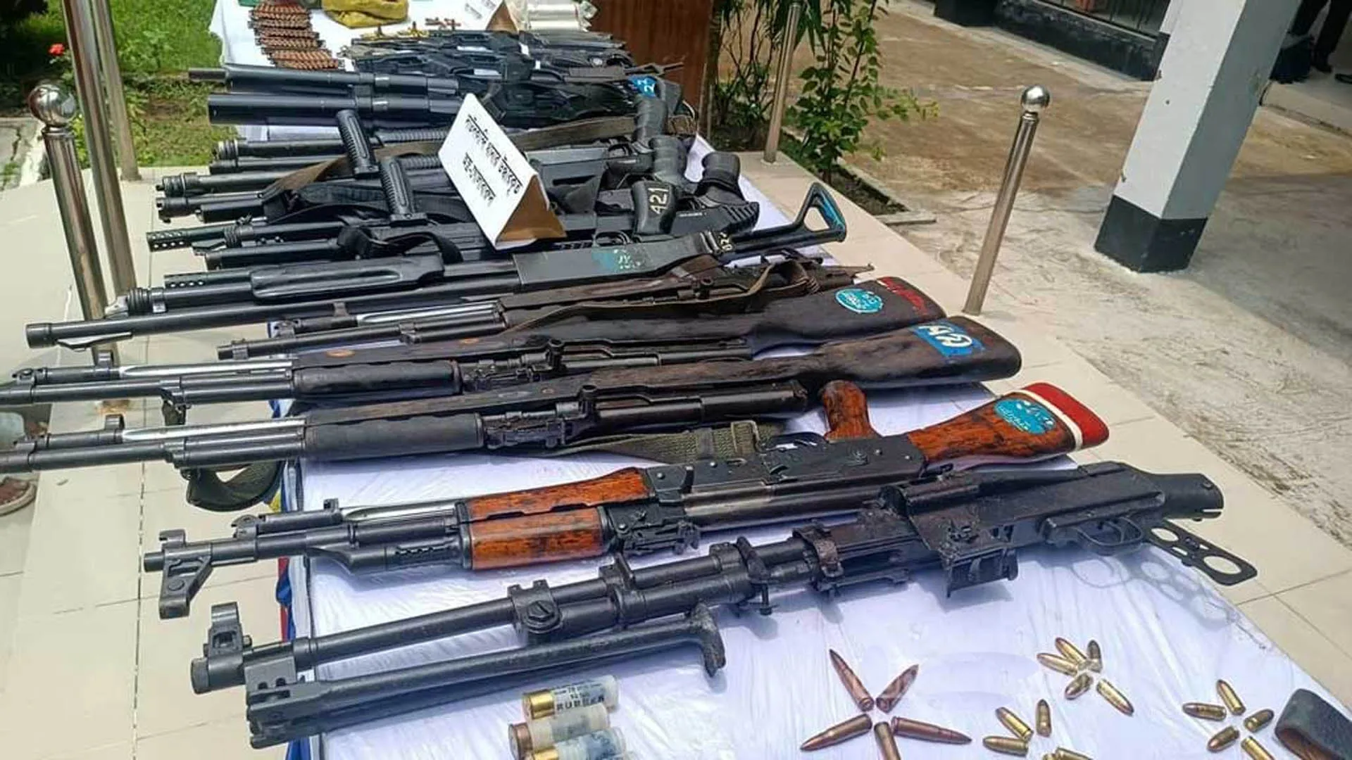 লুণ্ঠিত অস্ত্র উদ্ধার না হওয়া পর্যন্ত নির্বাচন স্থগিত চেয়ে রিট আবেদন